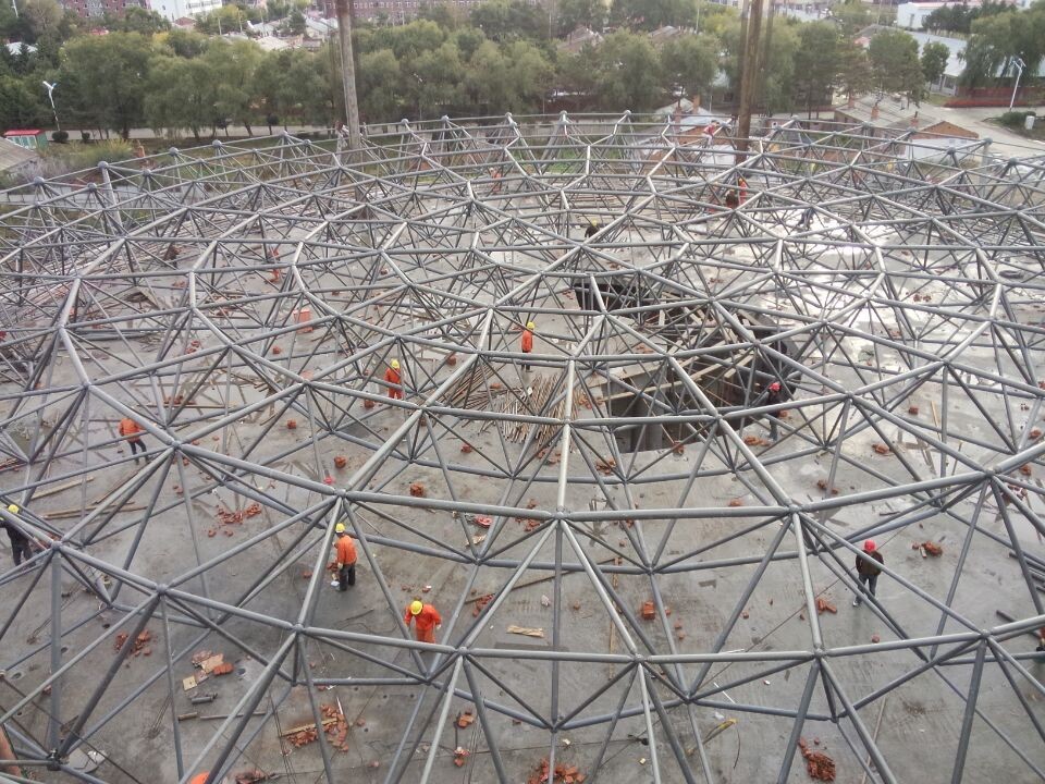 额尔古纳全民健身中心网架